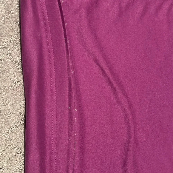 NIKE dry fit running top, M. Worn but good used condition - Picture 6 of 8